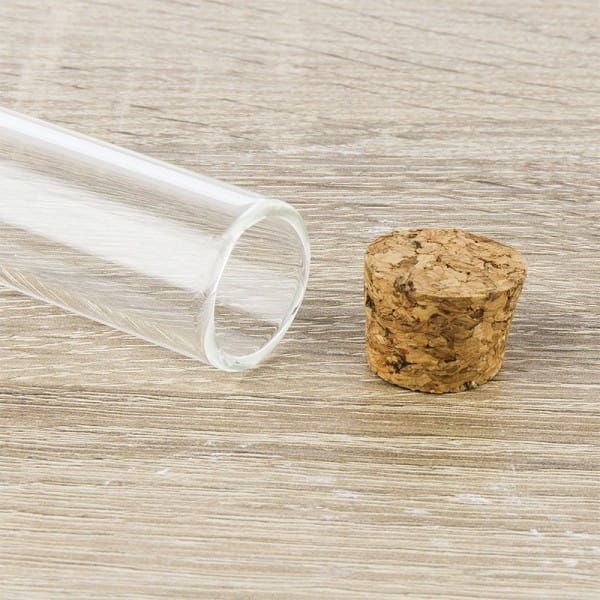 Reagenzgläser mit Korken, 10cm hoch (gemessen ohne Korken), Ø 2,2cm, 48 Stück