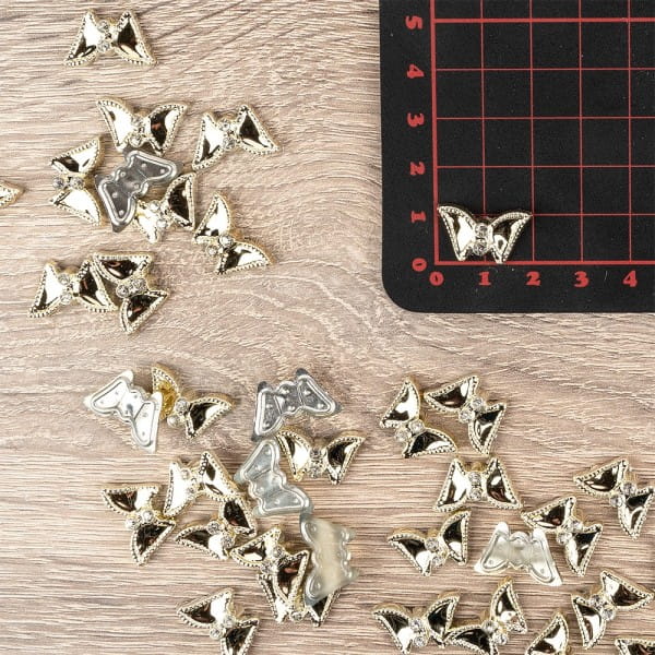 Premium-Schmucksteine, Schmetterling, 2cm x 1,2cm x 0,5cm, hellgold, mit Glaskristallen, 40 Stück