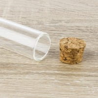 Reagenzgläser mit Korken, 10cm hoch (gemessen ohne Korken), Ø 2,2cm, 48 Stück