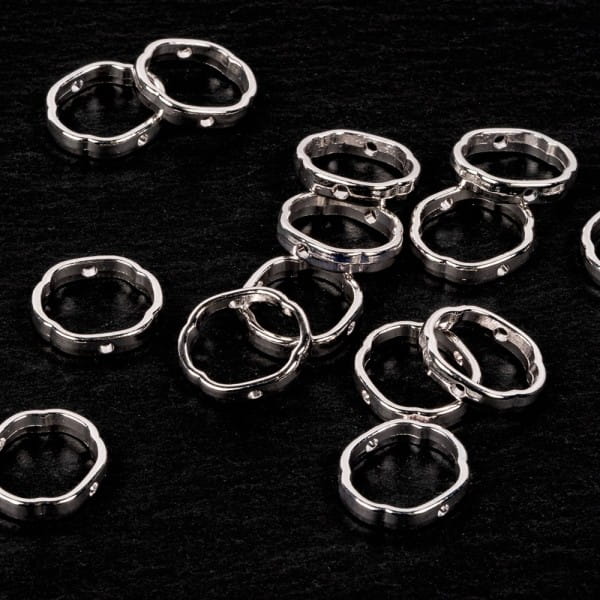 Perlenrahmen, Zieroval, außen 1,3cm x 1,5cm, innen 1,1cm x 1,3cm, silber, 14 Stück