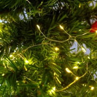 LED-Cluster-Drahtlichterkette, 100 LEDs in Warmweiß, 2,5cm Lichtabstand, inkl. Timer